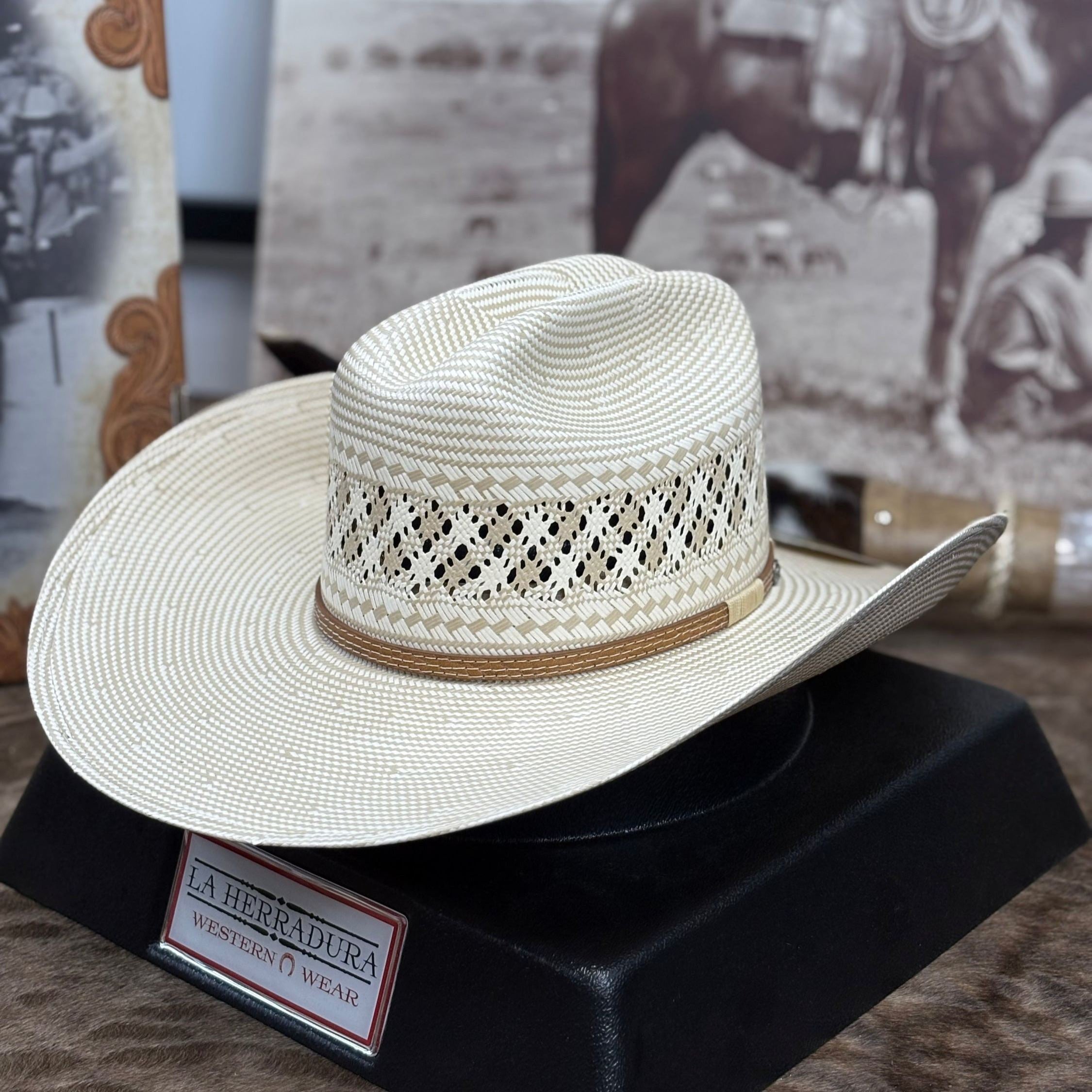 Larry 10x MS4V42W Straw Hats Malboro Style
